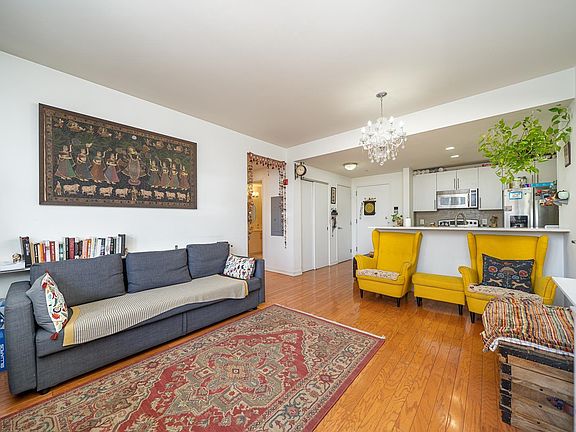 3rd image of 149 Essex St APT 3T