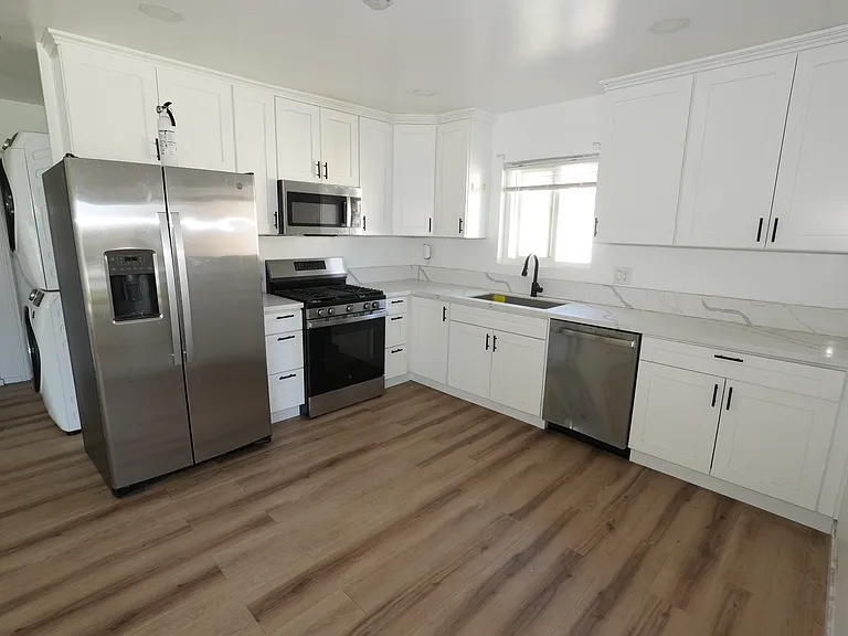 1760 Chico St #A — Photo 3