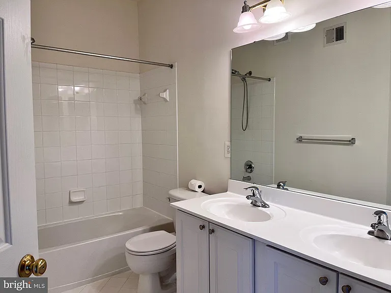 5605 Harrington Falls Ln #F — Photo 35