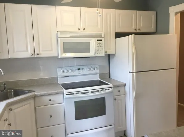 21-8 Florence Tollgate Pl #2108, Florence, NJ 08518