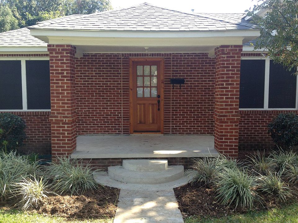 1st image of 315 Brook Ave