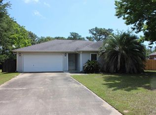 1920 Eagle Ln, Navarre, FL 32566