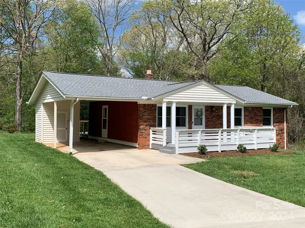 223 Bent Creek Ranch Rd, Asheville, NC 28806