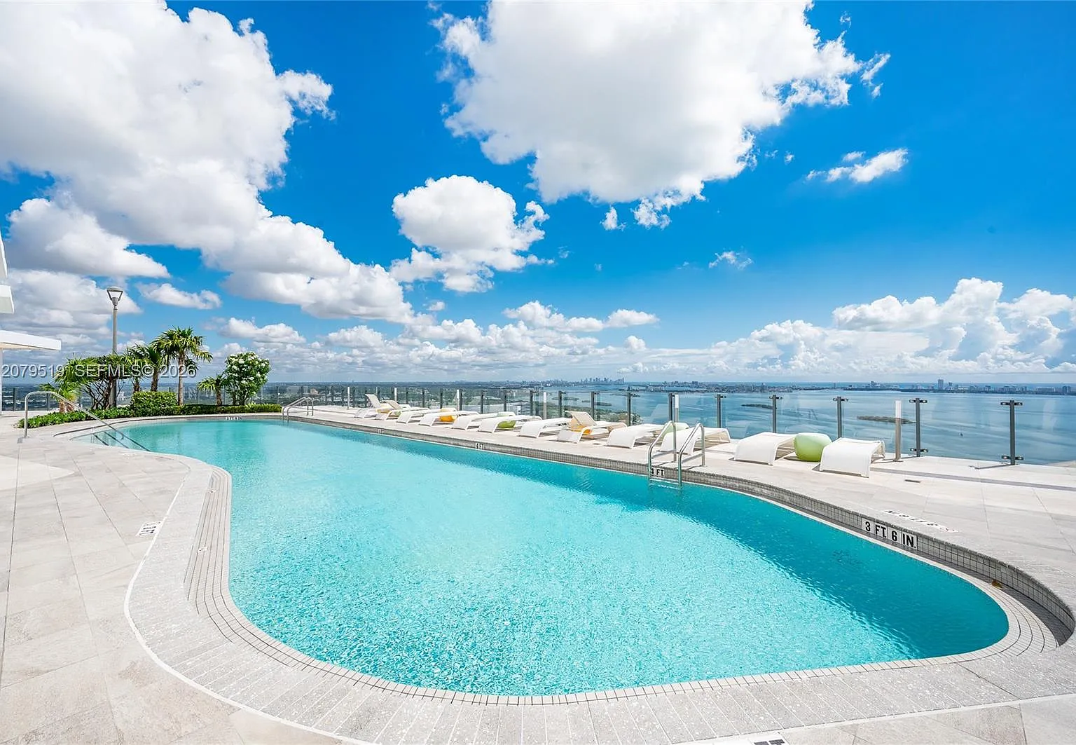 Paraiso Bayviews Condo — Photo 4