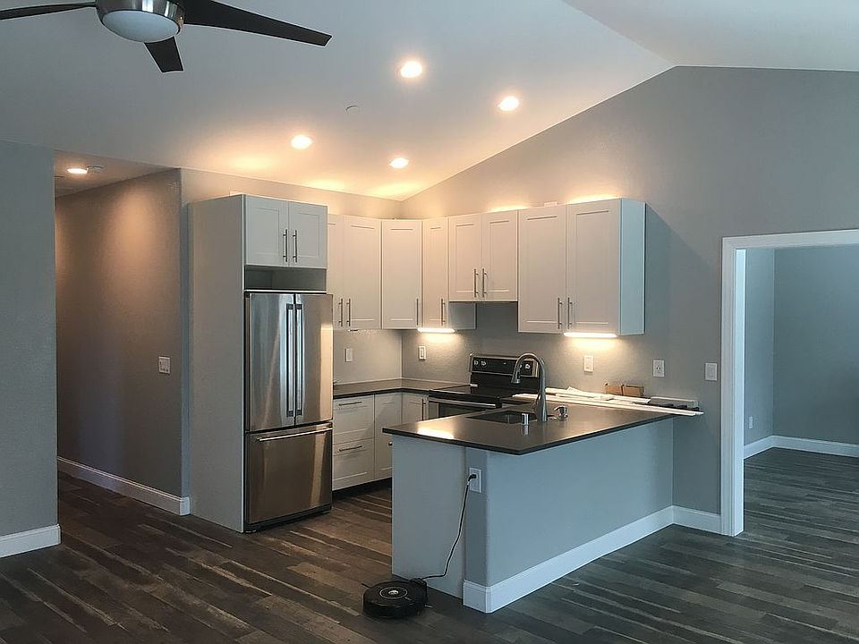 1108 B unit Kitchen