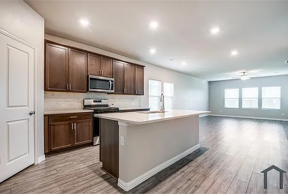 5219 Amistad Ave — Photo 25