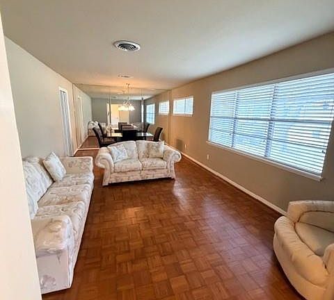 4th image of 5655 Edith St