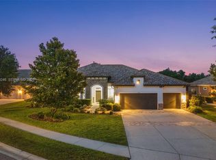 17425 Varona Pl, Lutz, FL 33548