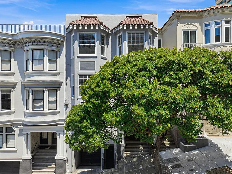 1818 Taylor St — Photo 1