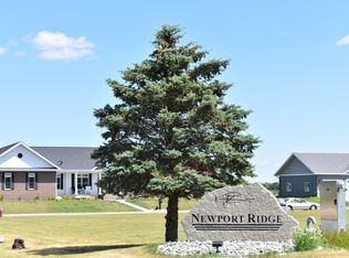 446 P51 Blvd E, Kindred, ND 58051