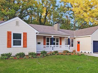5416 W 72nd St, Prairie Village, KS 66208