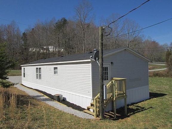 5th image of 24 Berlion Hensley Ln