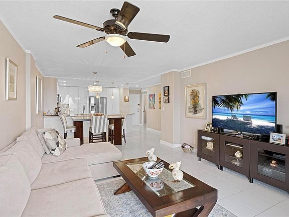 5th image of 1600 S Ocean Drive #17C