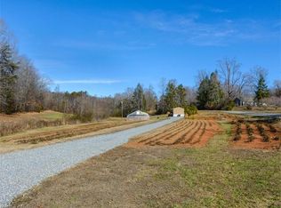 1007 Fairview Rd, Marion, NC 28752