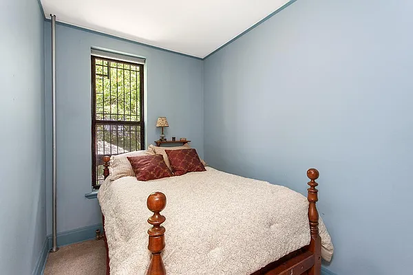 Sold by Real Direct | media 14