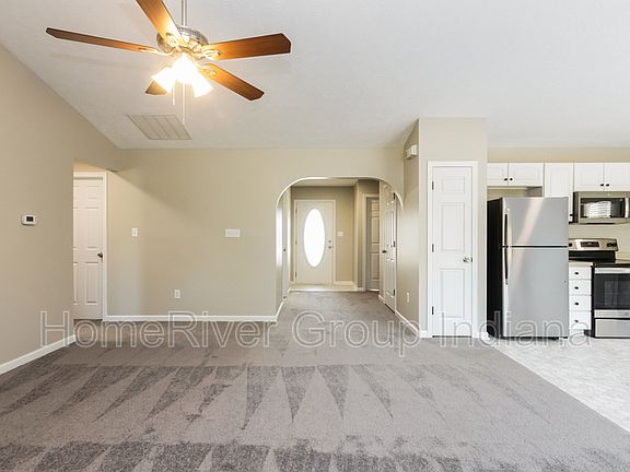4th image of 2333 Salem Park Dr