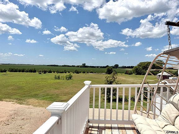 4th image of 920 23rd Rd