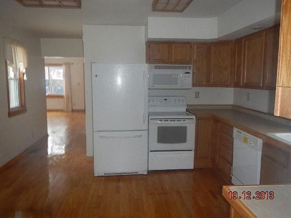 2nd image of 714 S Sheridan St