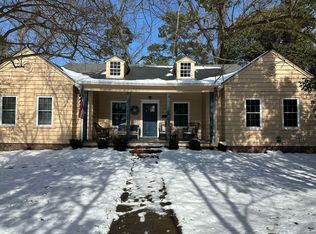 114 E 12th St, Washington, NC 27889