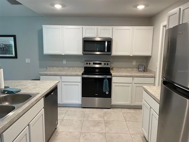 23208 Nancy Ave — Photo 7