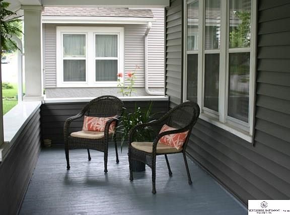 5th image of 3014 S 32nd St