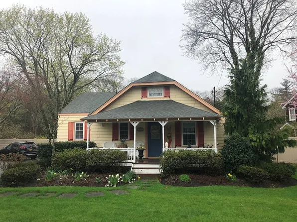 459 Main St, Yaphank, NY 11980