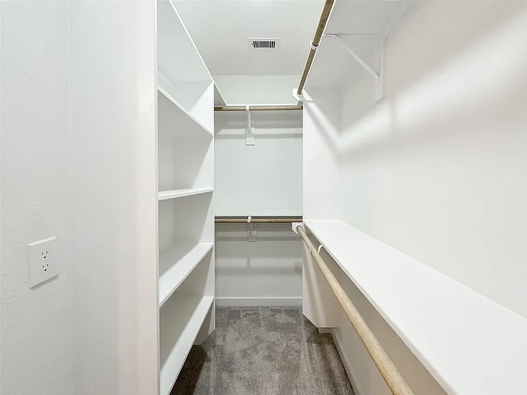 2726 Discovery Trails Ct — Photo 29