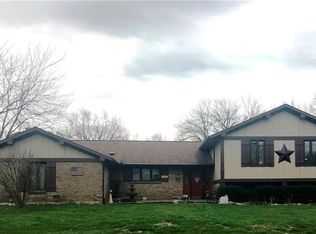 2076 Meadowside Ln, Dayton, OH 45458