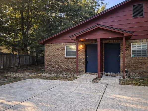 2383 Metzger Dr, Pensacola, FL 32504