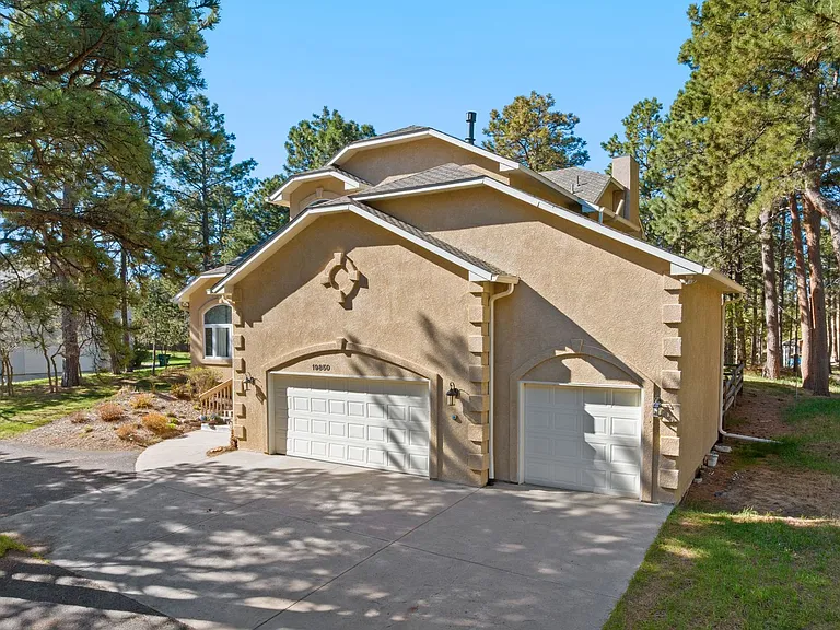 19850 Indian Summer Ln — Photo 46