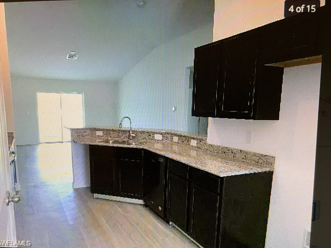 3 bed, 1642 sqft, $2,395 — Photo 4