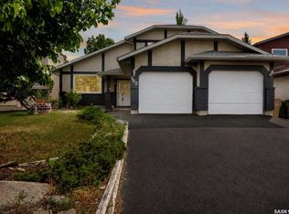 302 N Doiron Rd, Regina, SK S4Y1G1