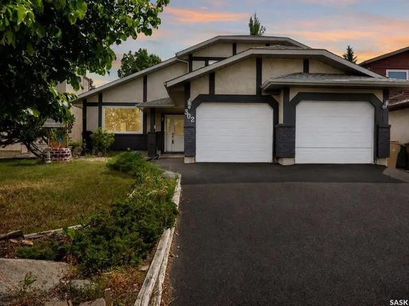 302 Doiron ROAD N, Regina, SK S4Y 1G1