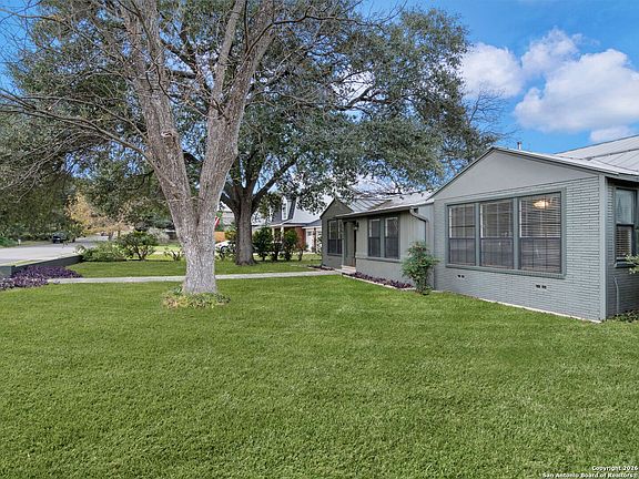 5th image of 1939 E Lawndale Drive