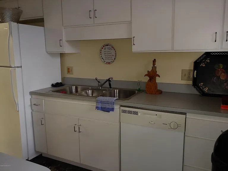 816 Greenwood Manor Cir #10 — Photo 57