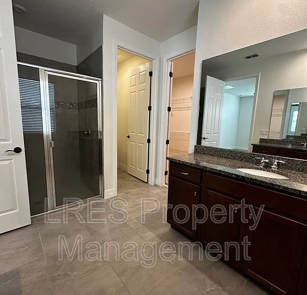 9220 Sea Pine Ave — Photo 23