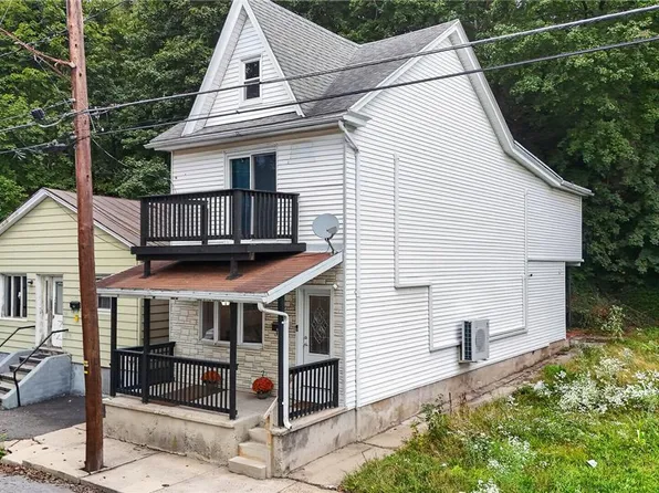 215 Schuylkill Ave, Tamaqua, PA 18252