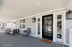 5 bed, 2153 sqft, $6,500 — Photo 1