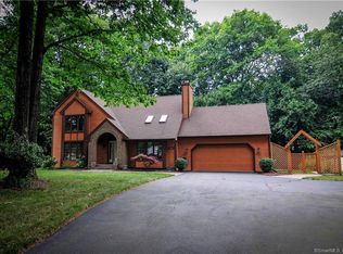 52 Pebblebrook, Windsor, CT 06095