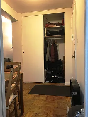 Rented by Prime Realty | media 20