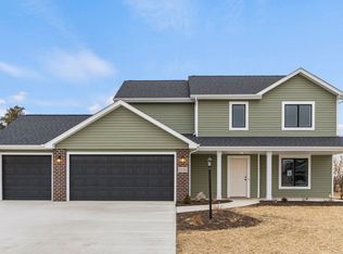 11132 Carob Thorn Trl, Roanoke, IN 46783