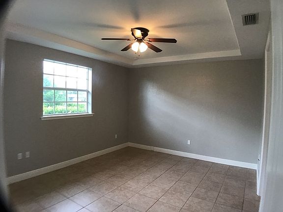 4th image of 226 Boundary Blvd APT 1