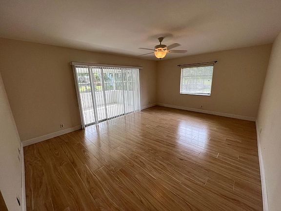 3rd image of 9091 Thunderbird Dr