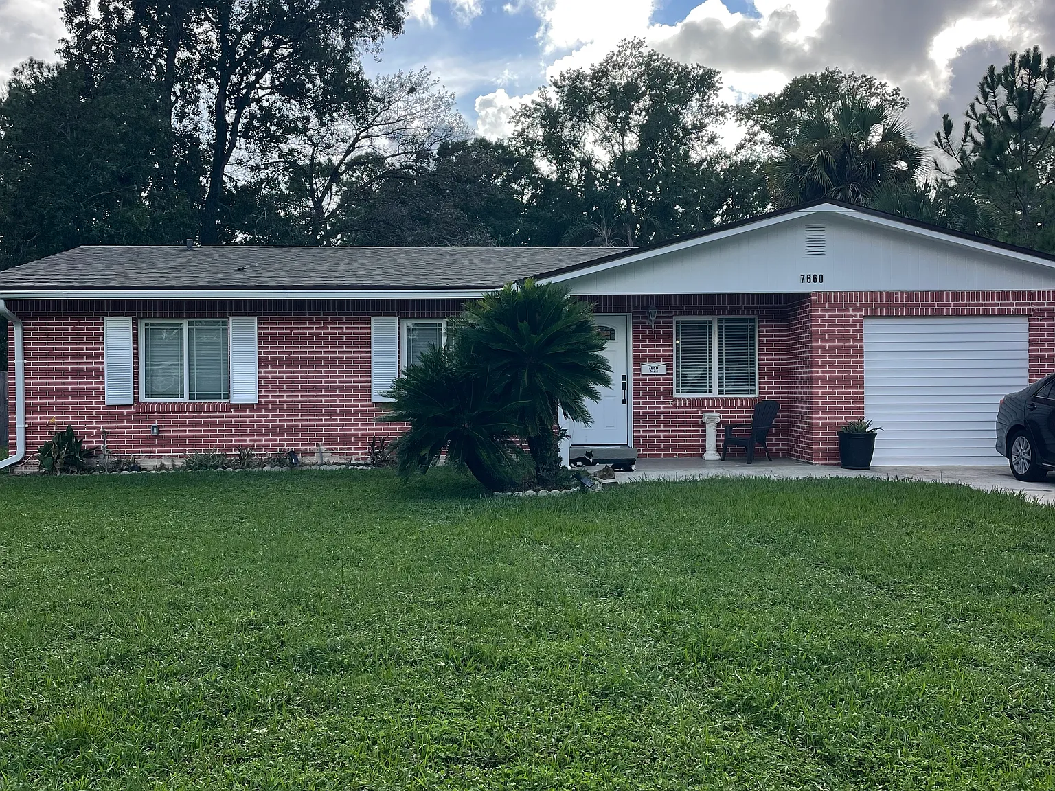 4 bed, 1448 sqft, $2,000 — Photo 1