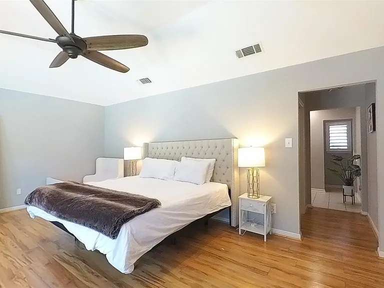 3339 Country Club Blvd — Photo 17