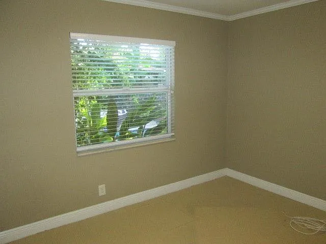 1506 S Trask St — Photo 21