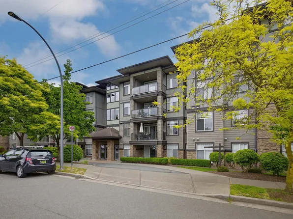 2068 Sandalwood Cres #403, Abbotsford, BC V2S 3H6