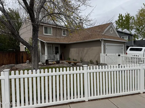 2474 Blue Haven Ln, Carson City, NV 89701
