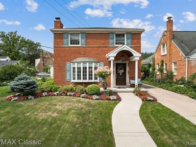 261 N Evergreen St, Plymouth, MI, 48170