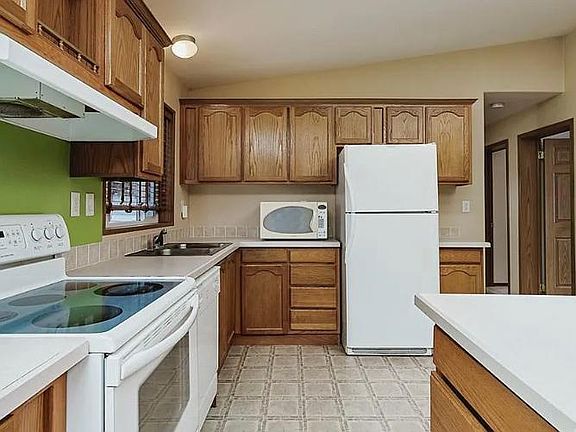 2nd image of 3958 S Tanager Ln